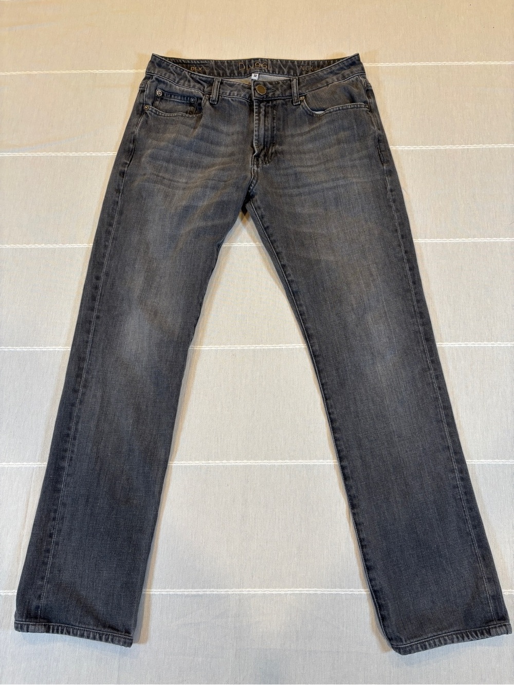 DL1961 Nick Slim Jeans in Vettel | Gray Fade Premium Denim | Size 32